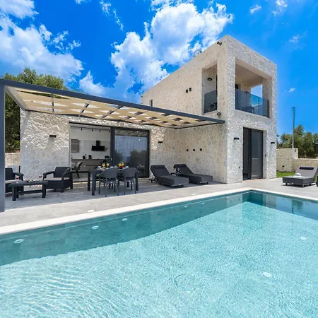 Aggelatos Stone Villa