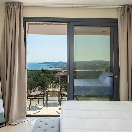 Villa Aggelatos Stone Lourdata (Kefalonia)