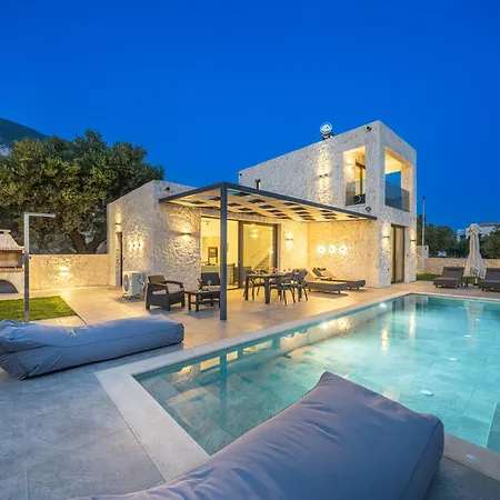 Aggelatos Stone Villa