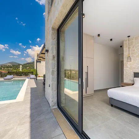 Aggelatos Stone Villa Lourdata (Kefalonia)